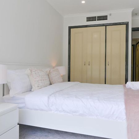 Great Location! Darling Harbour Superb 2Br Apt Sydney Kültér fotó